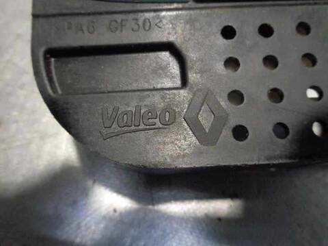 Foto 3ª: Maneta Exterior Trasera Derecha Renault Fluence LIMITED 110CV 81KW [K9K J8] (2011)