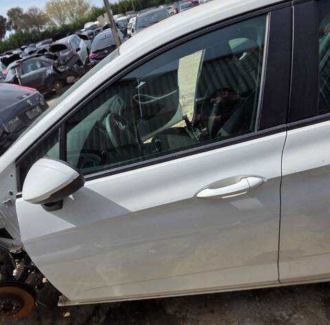 Foto 1ª: Puerta Delantera Izquierda Opel Astra B10XFL BERLINA (2018)