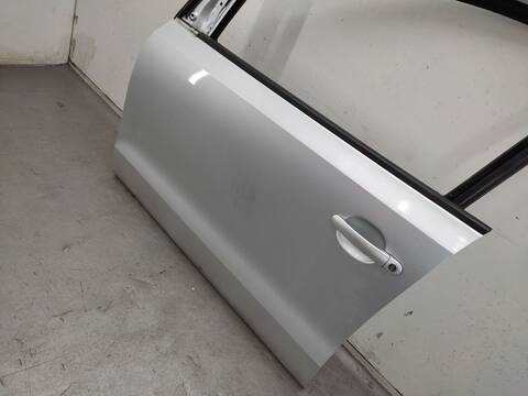 Foto 2ª: Puerta Delantera Izquierda Volkswagen Polo 1.6 TDI 90CV 66KW [CAYB] (2010)