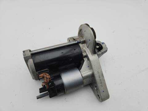 Foto 4ª: Motor de Arranque Renault Captur TECHNO 140CV 103KW [H5H490] (2022)