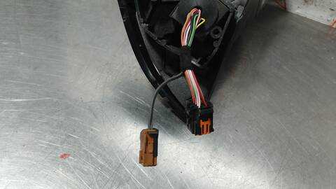 Foto 3ª: Retrovisor Derecho Peugeot 308 STYLE 99CV 73KW [BH02 BHYB] (2016)