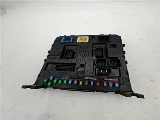 Centralita Confort BSI Peugeot 308 1.6 SPORT [1.6 LTR. - 80 KW HDI FAP CAT (9HZ - DV6TED4)]