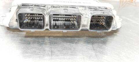 Foto 2ª: Centralita Motor ECU Renault Master L1H1 CAJA CERRADA 2.8 TO 99CV 73KW [D-G9U A7] (2003)