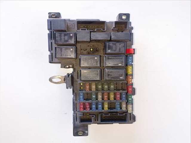 Caja Reles Fusibles Volvo S80 2.5 D 140CV