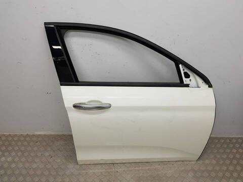 Puerta Delantera Derecha Fiat Tipo TIPO 2022-)