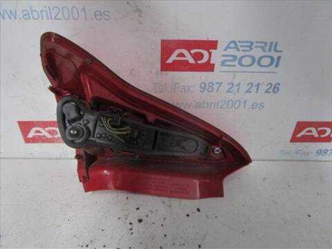 Foto 2ª: Piloto Trasero Derecho Citroen C4 1.6 16V COUPE 109CV 80KW [NFU (TU5JP4)] (2005)