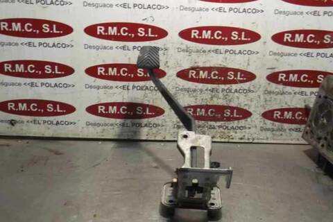 Foto 1ª: Pedal Freno Kia Sorento 2.5 CRDI CONCEPT 140CV 103KW [D4CB] (2006)