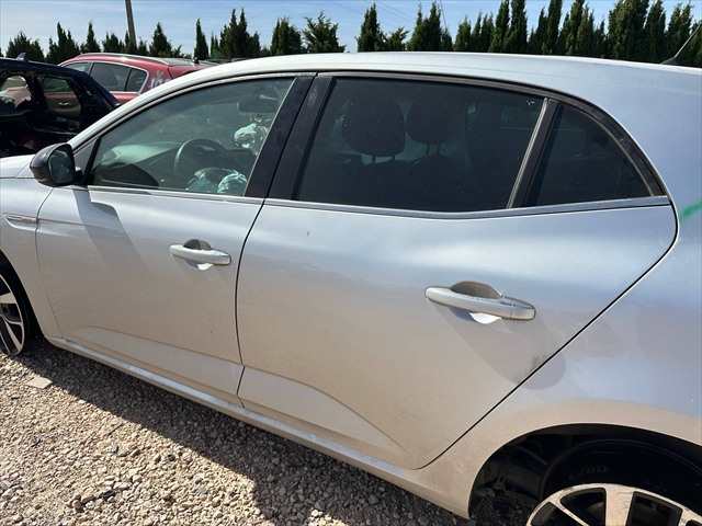 Foto 2ª: Puerta Trasera Izquierda Renault Megane 1.2 G [H5FF4] (2018)