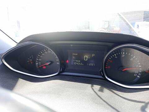 Foto 2ª: Cuadro de Instrumentos Peugeot 308 STYLE 120CV 88KW [BH01] (2017)