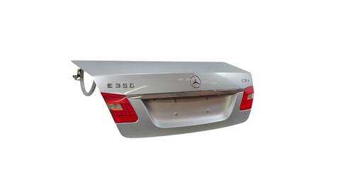 Maletero Mercedes Clase E 180 3.0 CDI CAT 231CV