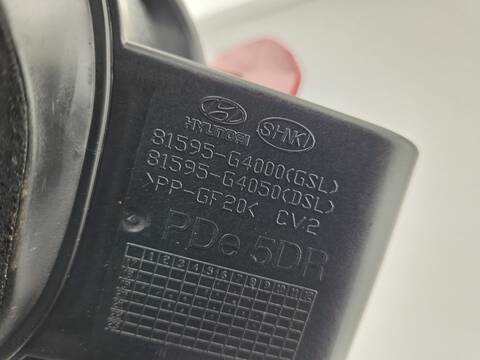 Foto 4ª: Tapa Exterior Combustible Hyundai i30 KLASS LR 119CV 88KW [G3LF] (2021)