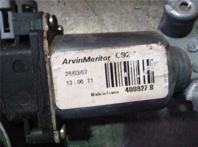 Elevalunas Eléctrico Trasero Izquierdo Nissan Navara 2.5 DCI