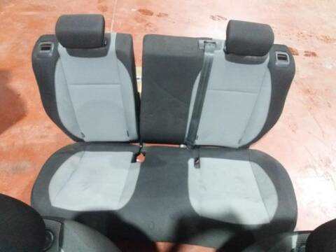 Foto 3ª: Asientos Traseros Alfa Romeo Giulietta 1.6 JTDM CAT 105CV [940A3000] (2010)