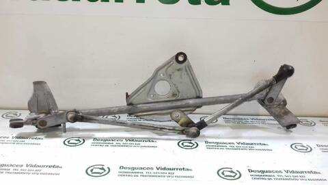 Foto 3ª: Brazo Limpia Delantero Izquierdo Toyota Rav4 2.0 TD CAT 116CV 85KW [1CDFTV] (2001)