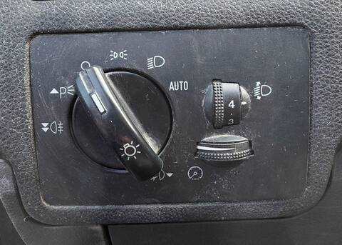 Mando Luces Ford Kuga TREND 140CV 103KW