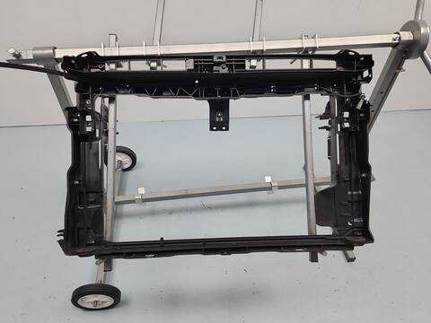 Foto 3ª: Panel Frontal Volkswagen Golf 1.6 TDI 105CV 77KW [CLHA] (2014)