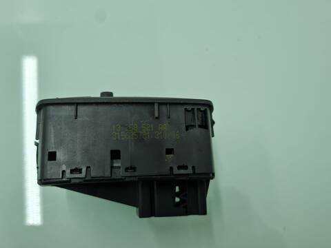 Foto 2ª: Botonera Elevalunas Opel Corsa 1.2 16V CAT Z 12 XEP - LB4) 80CV 59KW [Z12XEP] (2006)