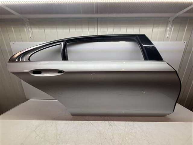 Puerta Trasera Derecha Mercedes Clase E 200 2.0 D 163CV 120KW OM654.920 W213)