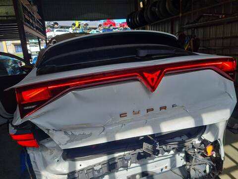 Foto 2ª: Piloto Trasero Central Cupra Formentor 1.5 TSI 150CV 110KW [DUCB] (2025)