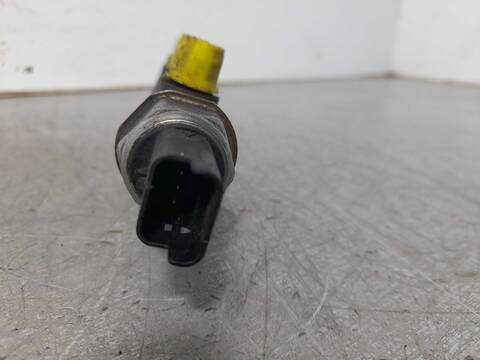 Foto 3ª: Rampa Inyectora Ford C Max TITANIUM 95CV 70KW [T3DA] (2013)