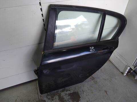 Foto 2ª: Puerta Trasera Izquierda Bmw Serie 1 114 114 D 95CV 70KW [N47D16A] (2013)