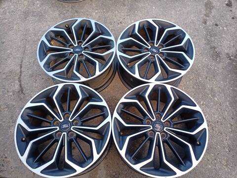 Foto 1ª: Juego LLantas Ford Focus TREND 116CV 85KW [KKDA] (2008)