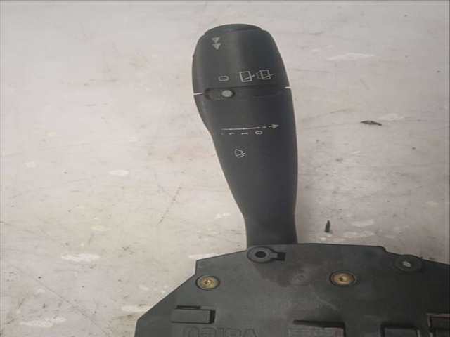 Foto 2ª: Mando Luces Citroen C4 1.6 16V HDI BERLINA 90CV 66KW [9HX(DV6ATED4)] (2005)