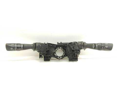 Mando Luces Toyota Auris HYBRID ACTIVE 99CV 73KW