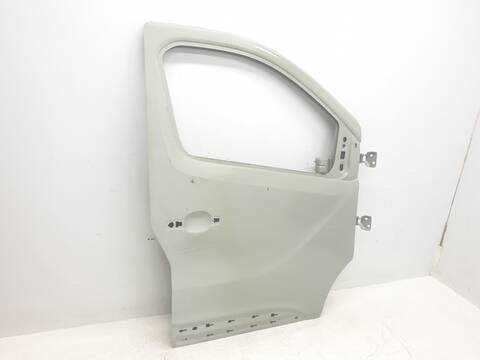 Foto 3ª: Puerta Delantera Derecha Renault Trafic L1H1 29T KOMFORT (2014)