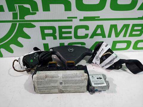Foto 3ª: Kit Airbag Opel Astra 1.6 16V BERLINA 101CV 74KW [X16XEL] (2000)