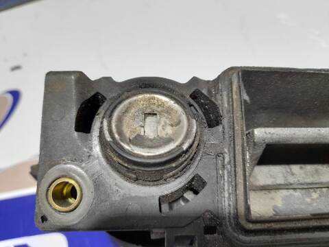 Foto 2ª: Maneta Exterior Portón Mercedes Clase C 160 2.2 CDI CAT AUT. 143CV [D/ 611962] (2000)