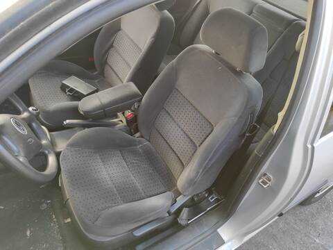 Foto 1ª: Asiento Delantero Izquierdo Volkswagen Golf AKQ BERLINA (1998)