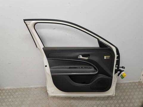 Foto 3ª: Puerta Delantera Izquierda Fiat 600 VERSION INDEFINIDA