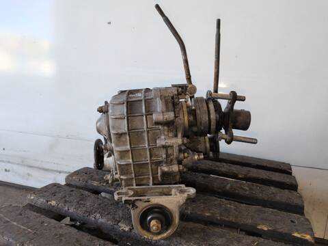 Foto 2ª: Caja Transfer Lada Niva DHW (2001)