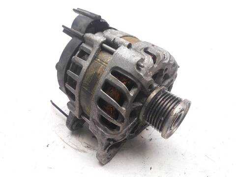 Foto 1ª: Alternador Dacia Sandero 1.0 TCE 100 [H4D 450] (2012)