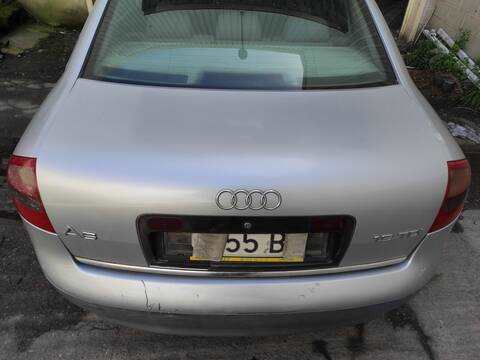 Foto 2ª: Portón Audi A6 AFN BERLINA (1997)