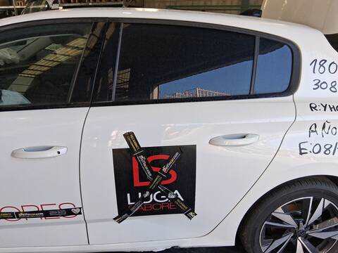 Puerta Trasera Izquierda Peugeot 308 BLUEHDI 130 FBYHZL FBYHZT) 131CV 96KW