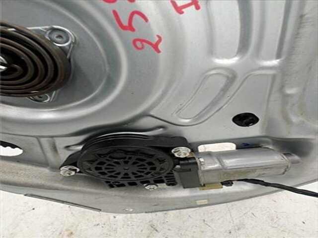 Foto 3ª: Elevalunas Eléctrico Delantero Izquierdo Hyundai Tucson 2.0 CRDI COMFORT (4WD) [2.0 LTR. - 103 KW CRDI CAT] [4EA]