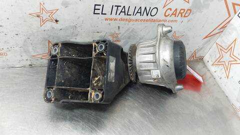 Foto 2ª: Soporte Motor Mercedes Clase E 180 E 220 D 213.004) 194CV 143KW [654920] (2018)