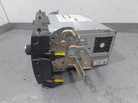 Foto 3ª: Sistema GPS Toyota Auris ACTIVE 124CV 91KW [1AD] (2013)