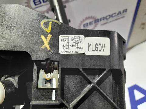 Foto 3ª: Palanca de Cambio Peugeot Expert 1.6 BLUE-HDI FAP 116CV FURGON [D/ BH01] (2016)