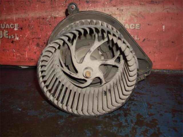Foto 2ª: Ventilador de Calefacción Mercedes Sprinter 410 D [OM 602.980]