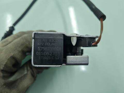 Foto 2ª: Cerradura Capot Seat Ateca 1.0 TSI 110CV 81KW [DLAA] (2023)