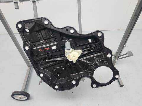 Elevalunas Manual Trasero Derecho Volkswagen Tiguan 2.0 TSI 4MOTION 204CV 150KW