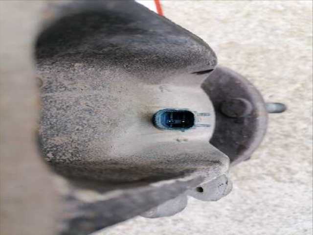 Foto 2ª: Mangueta Delantera Izquierda Ford Focus TREND 90CV 66KW [HHDA] (2010)