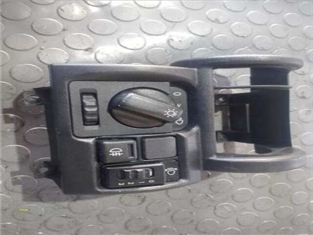 Foto 1ª: Mando Multifuncion Opel Corsa 1.7 D [X 17 D (4EE1)]