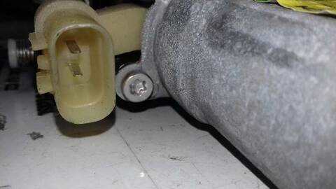 Foto 3ª: Elevalunas Eléctrico Delantero Derecho Hyundai i10 1.1 12V CAT 67CV 49KW [G4HG] (2011)