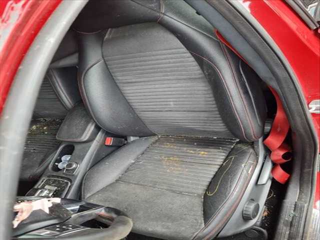 Asiento Delantero Izquierdo Mercedes Clase A 140 A 45 AMG 4-MATIC 176.052) 360CV 265KW