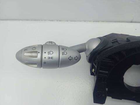 Foto 3ª: Mando Luces Mini Mini ONE 90CV 66KW [W10B16A] (2004)