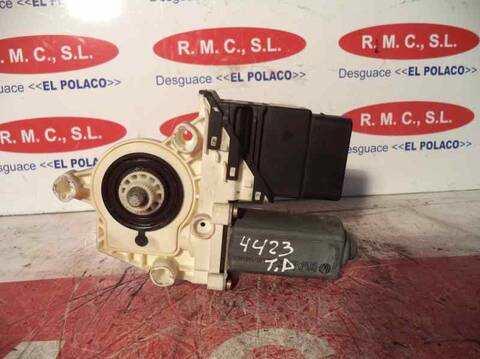 Foto 3ª: Elevalunas Eléctrico Trasero Derecho Seat Toledo 1.9 TDI 110CV 81KW [ASV] (2004)